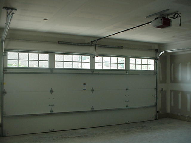 Alliance Garage Doors & Openers -- Sample of Interior of Clopay Coachman