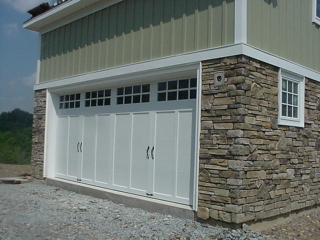 Alliance Garage Doors & Openers Sample of a Clopay Coachman CD12 with SQ24 windows
