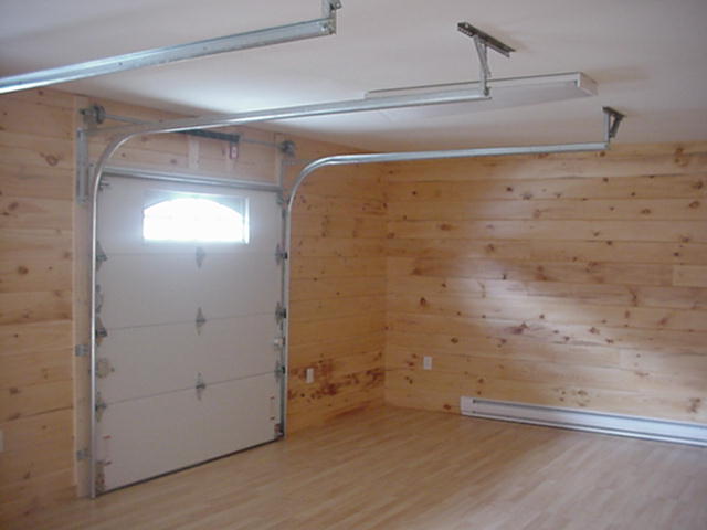 Alliance Garage Doors & Openers -- Interior CHI Model 5216